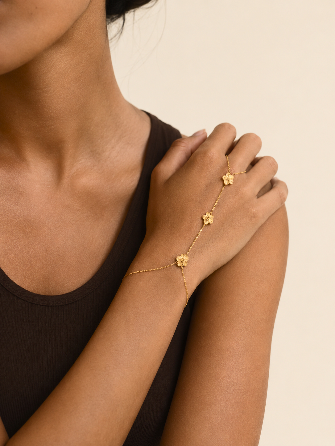 Positano – Flower Hand Chain